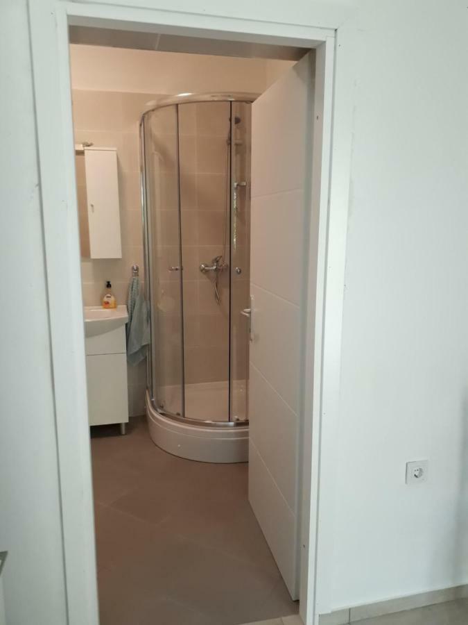 Apartments Lucija Сень Екстер'єр фото