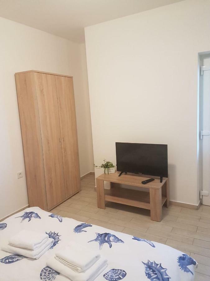 Apartments Lucija Сень Екстер'єр фото
