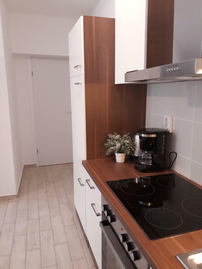 Apartments Lucija Сень Екстер'єр фото